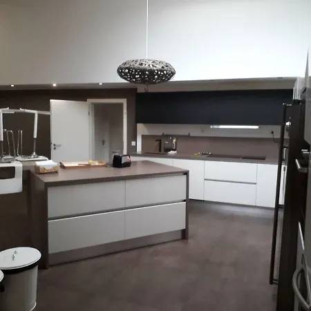 Lovely Private In A Loft Foetz